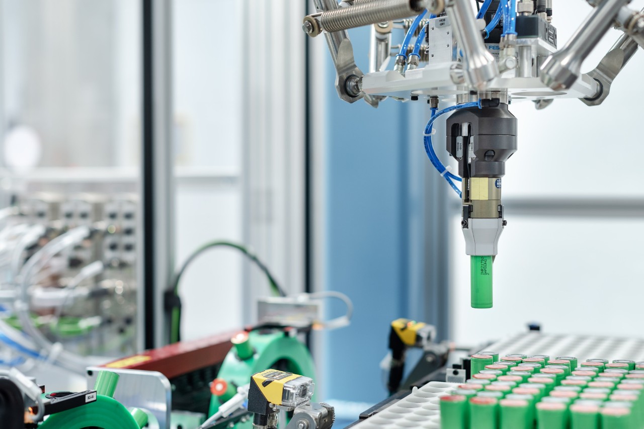 Celdas de batería en el proceso de producción